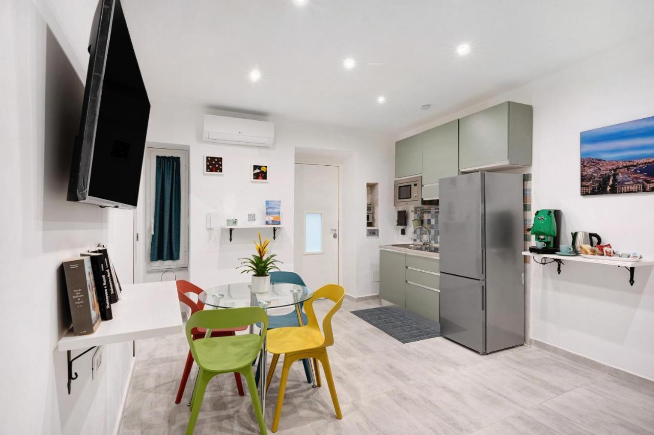דירות נאפולי Ampolla House מראה חיצוני תמונה