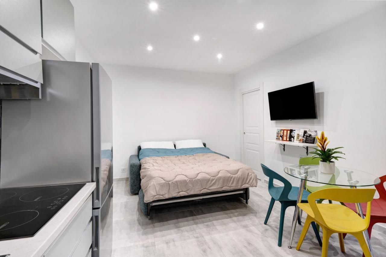 דירות נאפולי Ampolla House מראה חיצוני תמונה